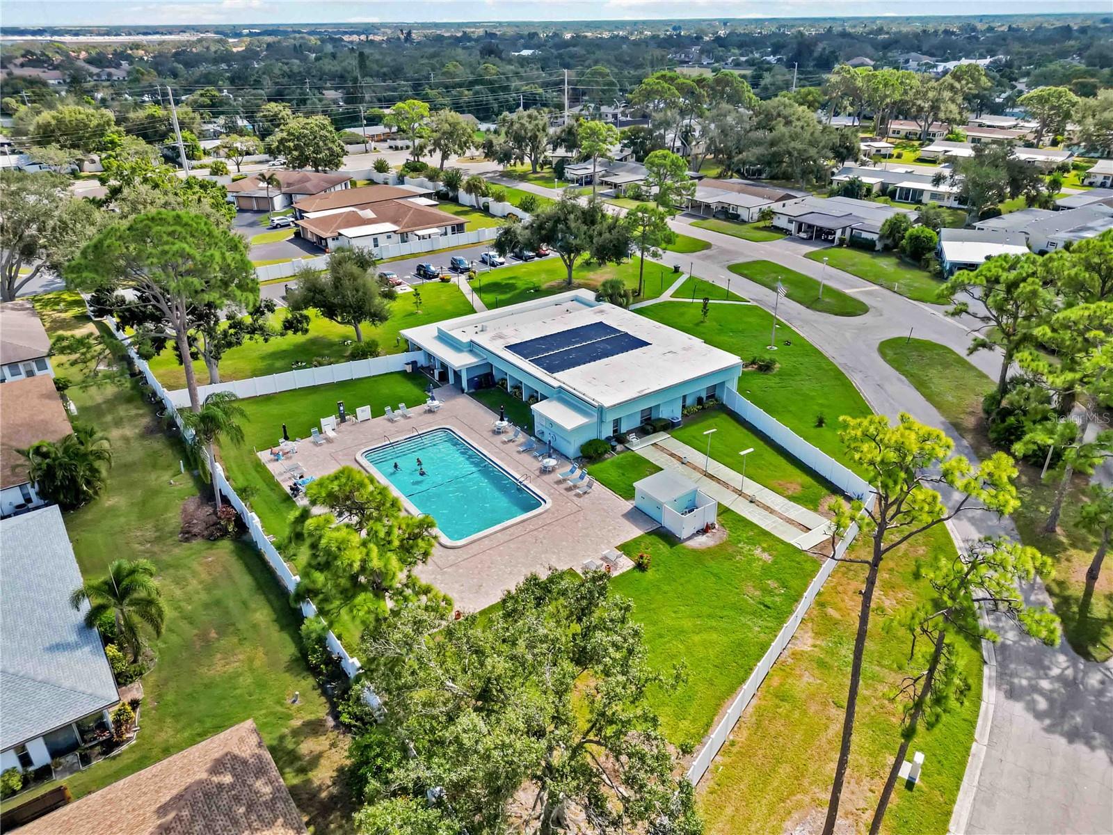 3527 SILVER PINE CT #82, SARASOTA, FL, 34231