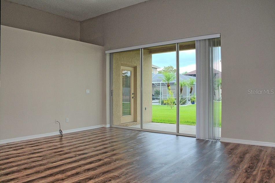 519 LAKESCAPE CT, ORLANDO, FL, 32828