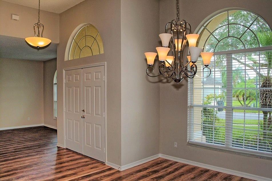 519 LAKESCAPE CT, ORLANDO, FL, 32828