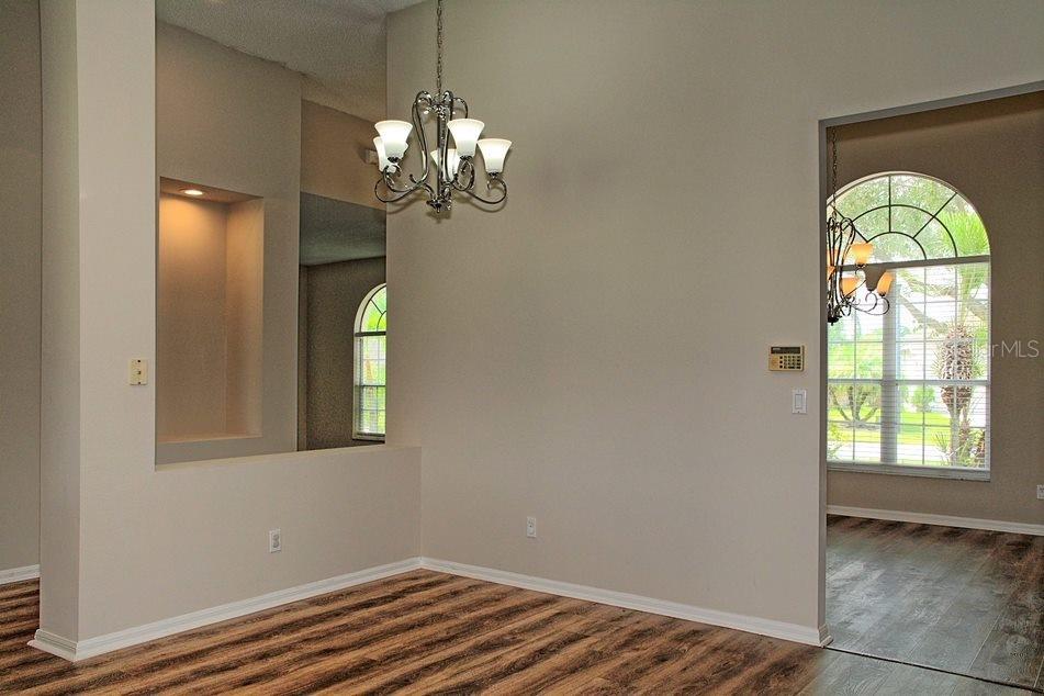 519 LAKESCAPE CT, ORLANDO, FL, 32828