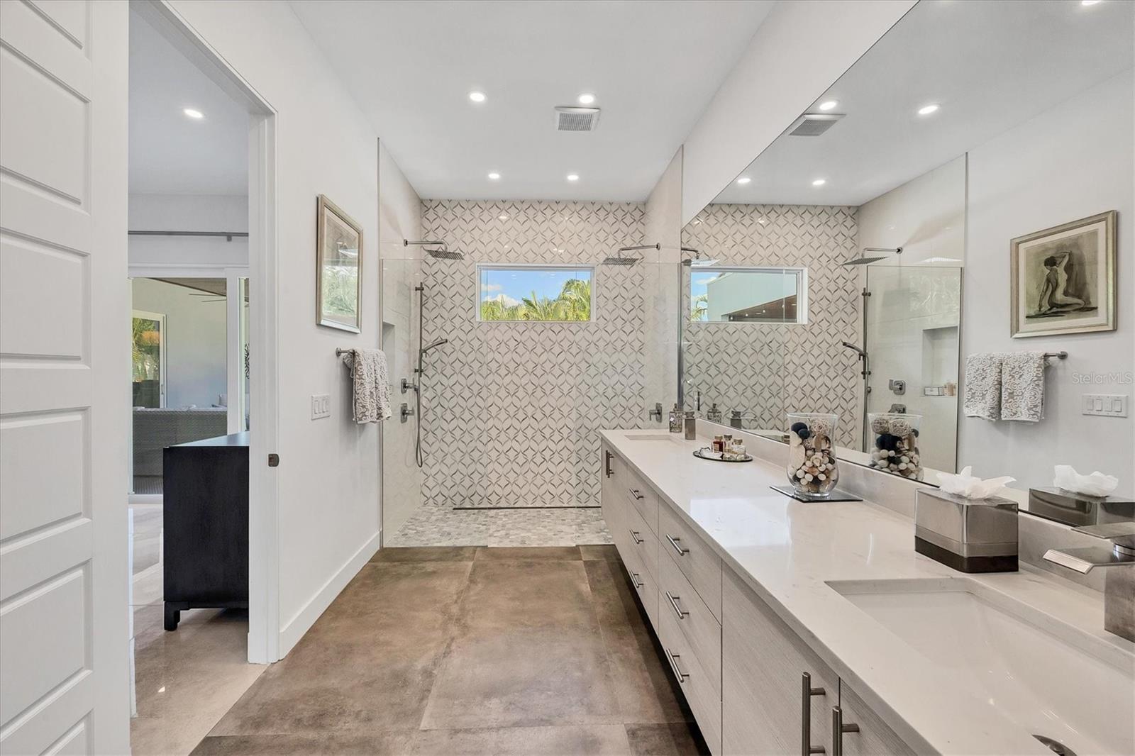 2711 BLOSSOM DR, SARASOTA, FL, 34239