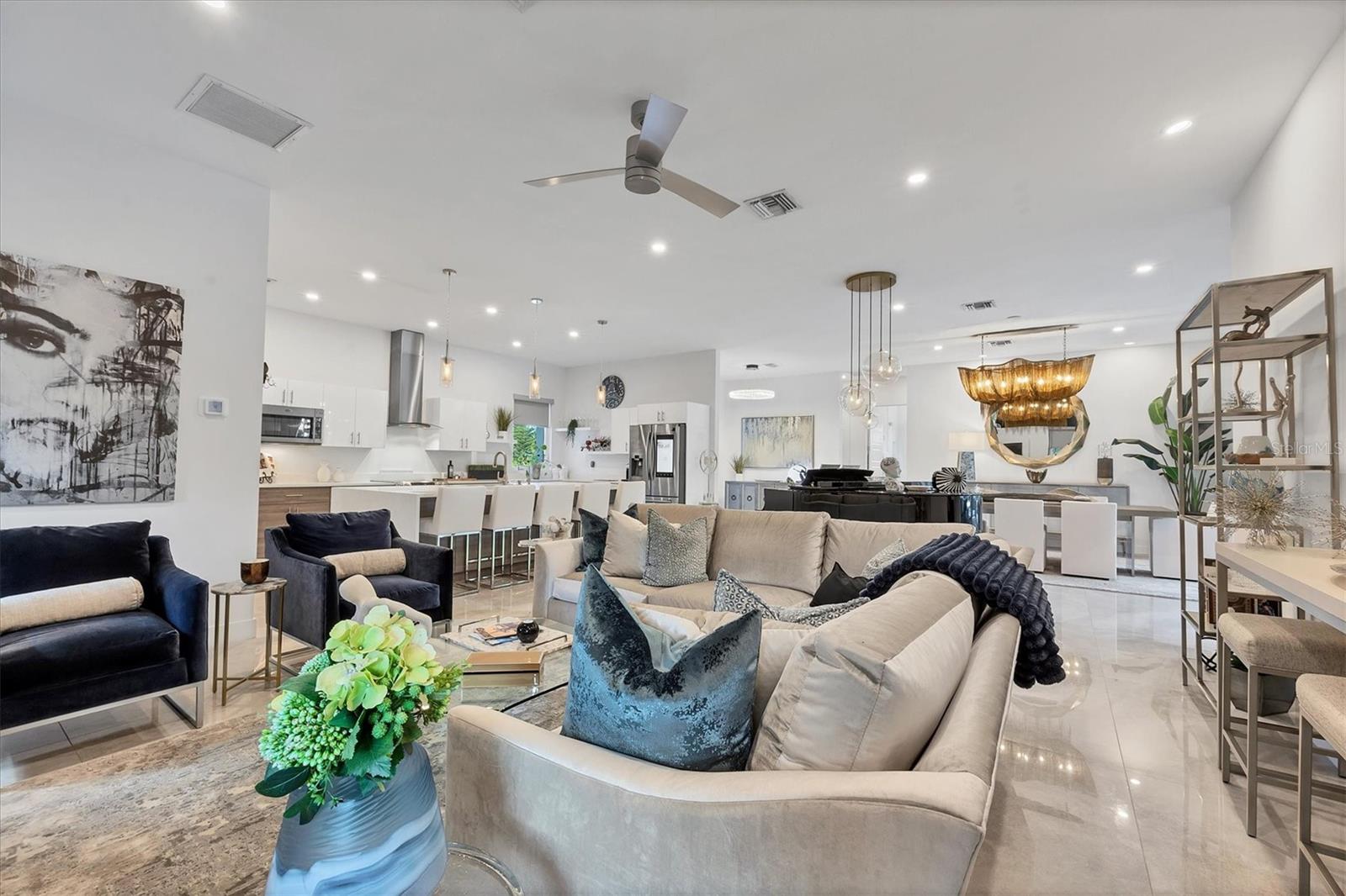 2711 BLOSSOM DR, SARASOTA, FL, 34239