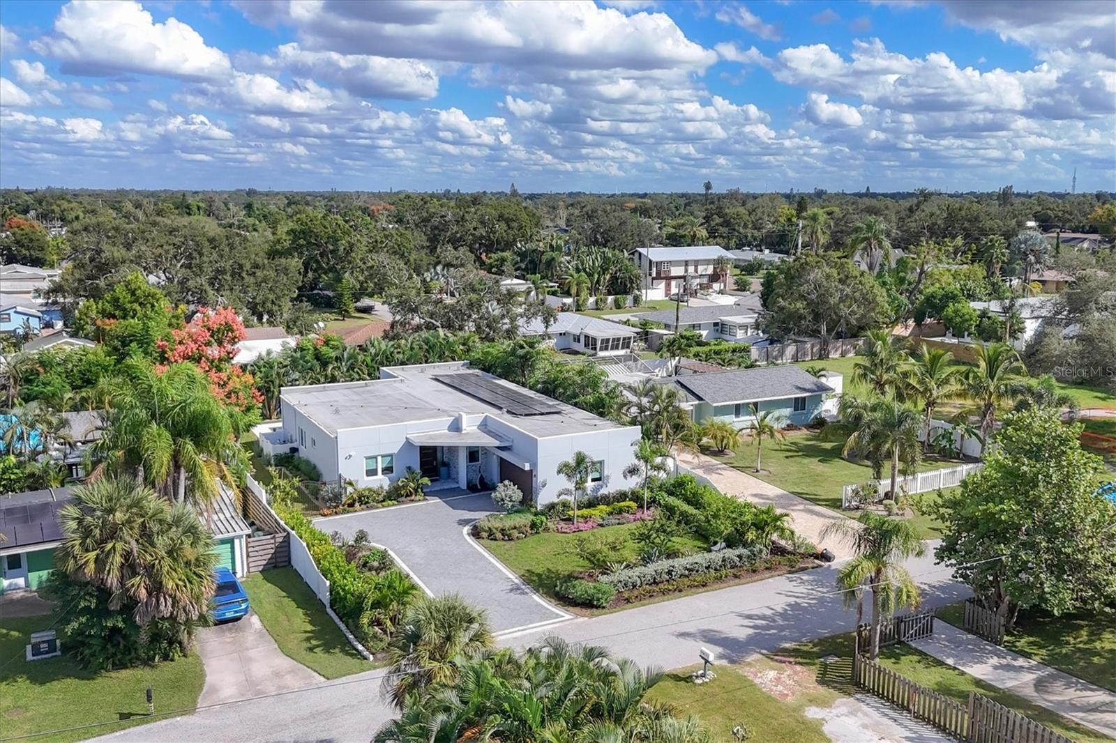 2711 BLOSSOM DR, SARASOTA, FL, 34239