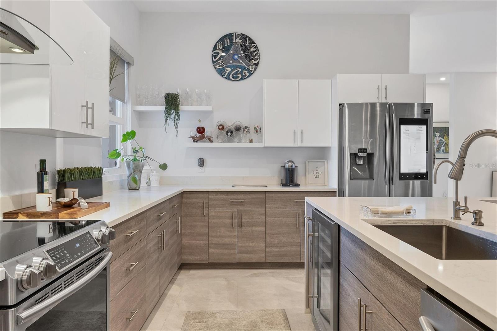 2711 BLOSSOM DR, SARASOTA, FL, 34239