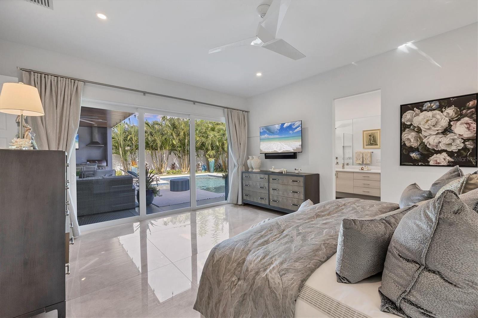 2711 BLOSSOM DR, SARASOTA, FL, 34239