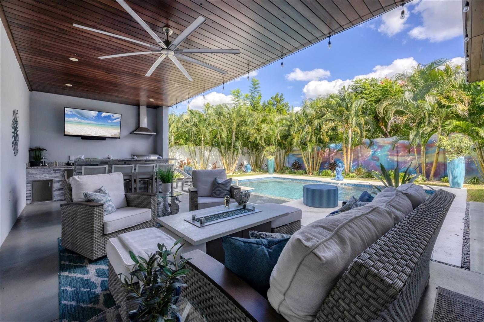 2711 BLOSSOM DR, SARASOTA, FL, 34239