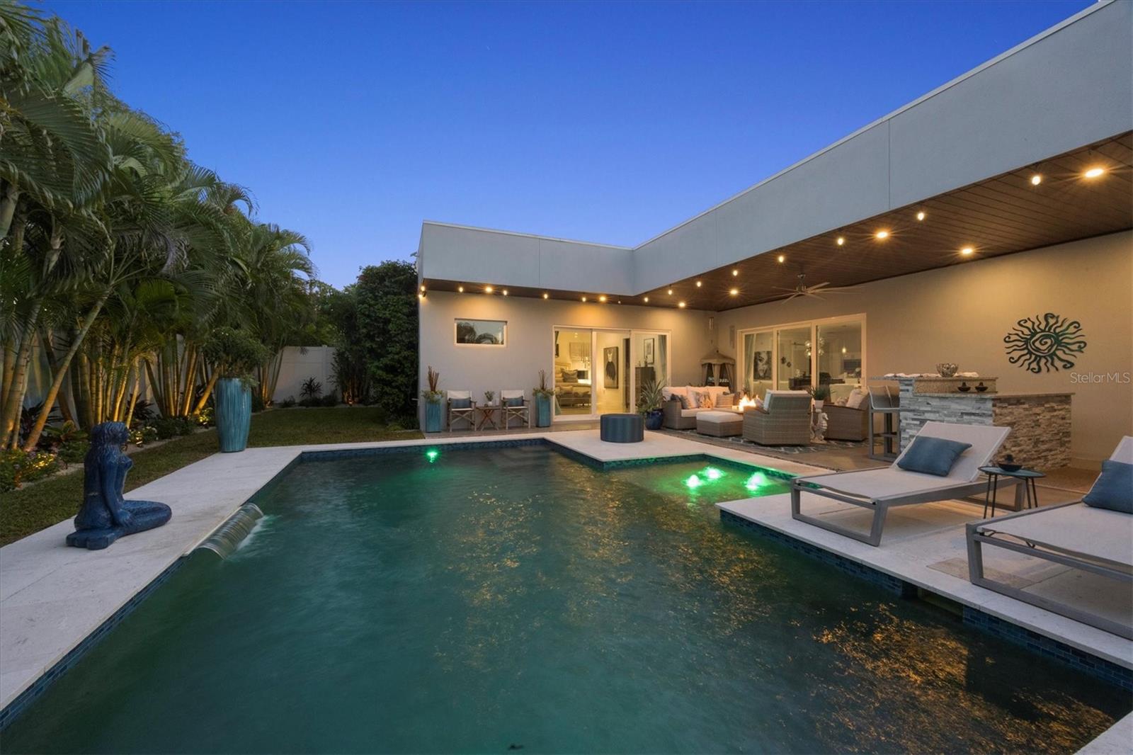 2711 BLOSSOM DR, SARASOTA, FL, 34239