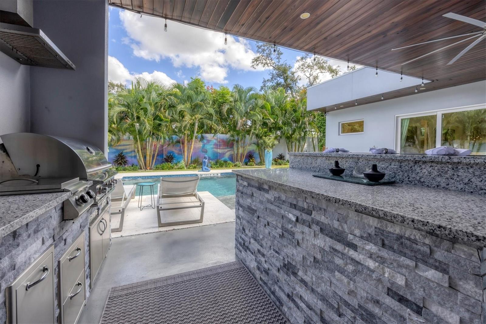 2711 BLOSSOM DR, SARASOTA, FL, 34239