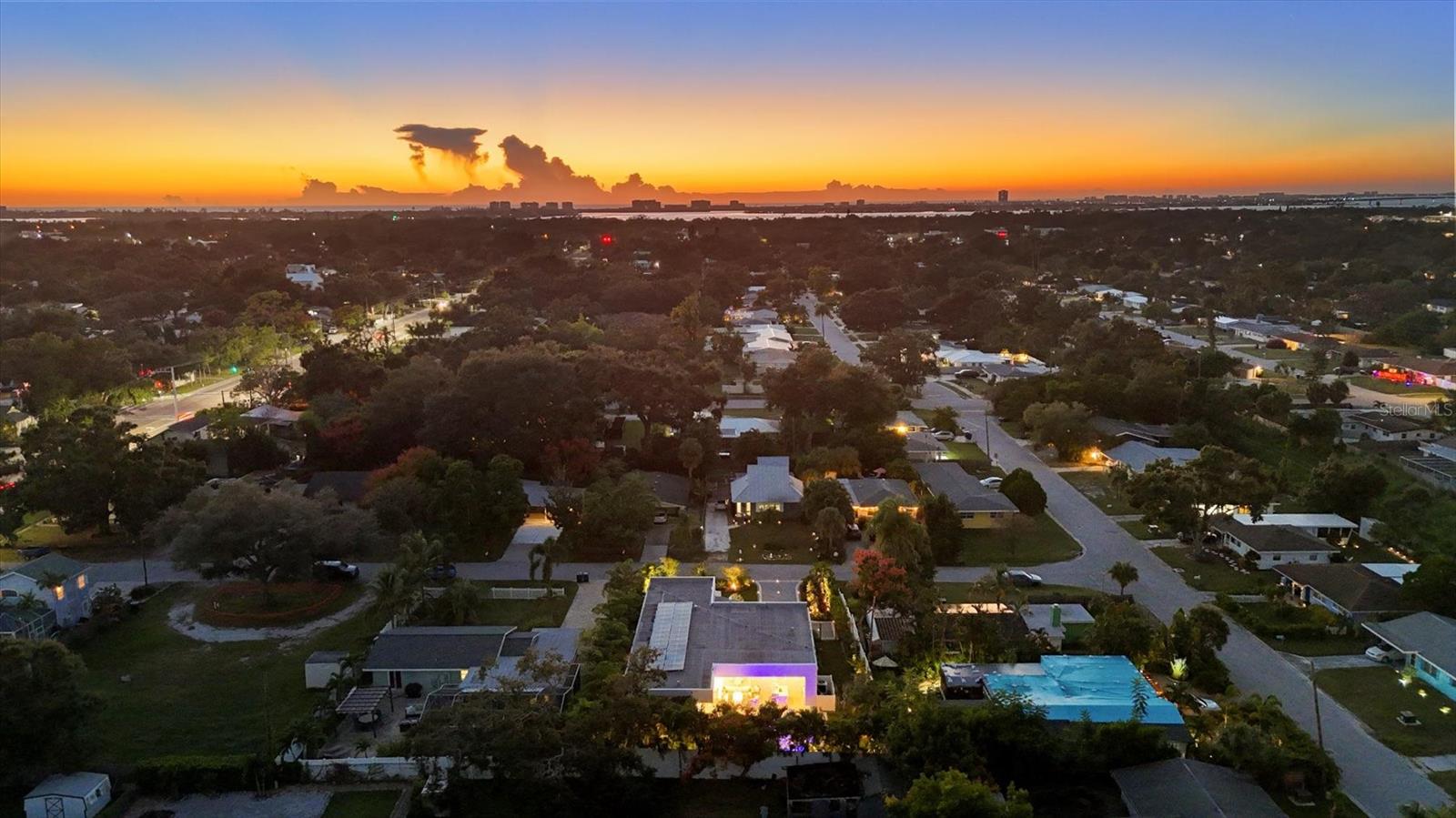 2711 BLOSSOM DR, SARASOTA, FL, 34239