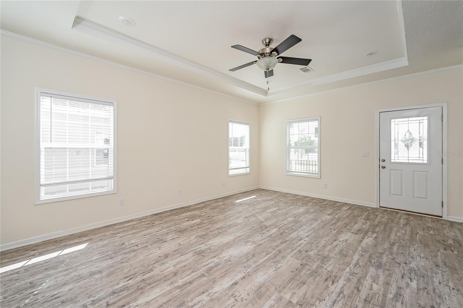 6737 48TH AVE N, ST PETERSBURG, FL, 33709