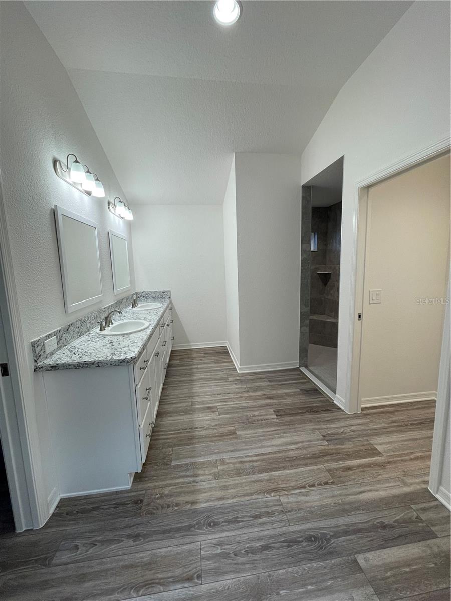 2740 ALDER AVE, MIDDLETON, FL, 34762