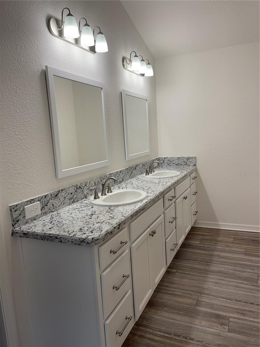 2740 ALDER AVE, MIDDLETON, FL, 34762