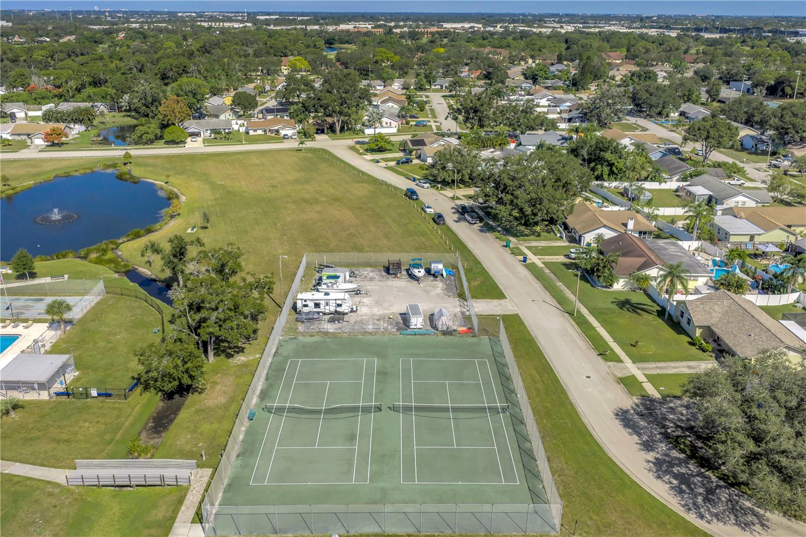 9858 83RD WAY, SEMINOLE, FL, 33777