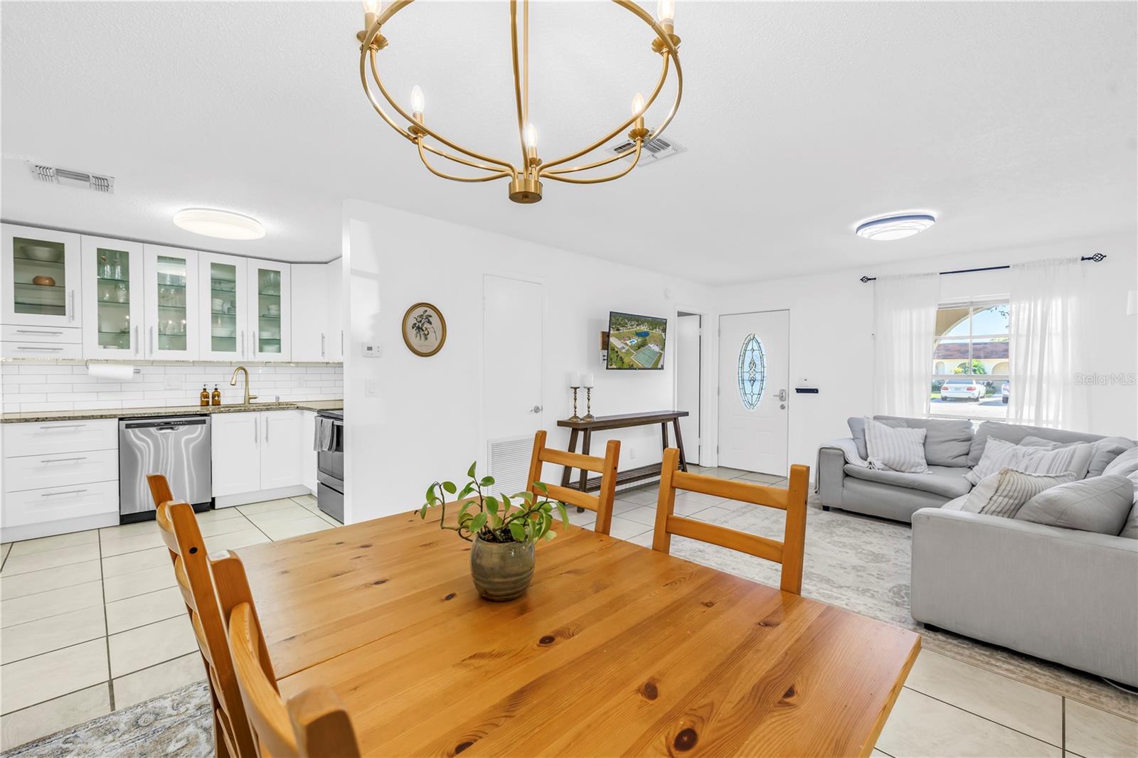 9858 83RD WAY, SEMINOLE, FL, 33777