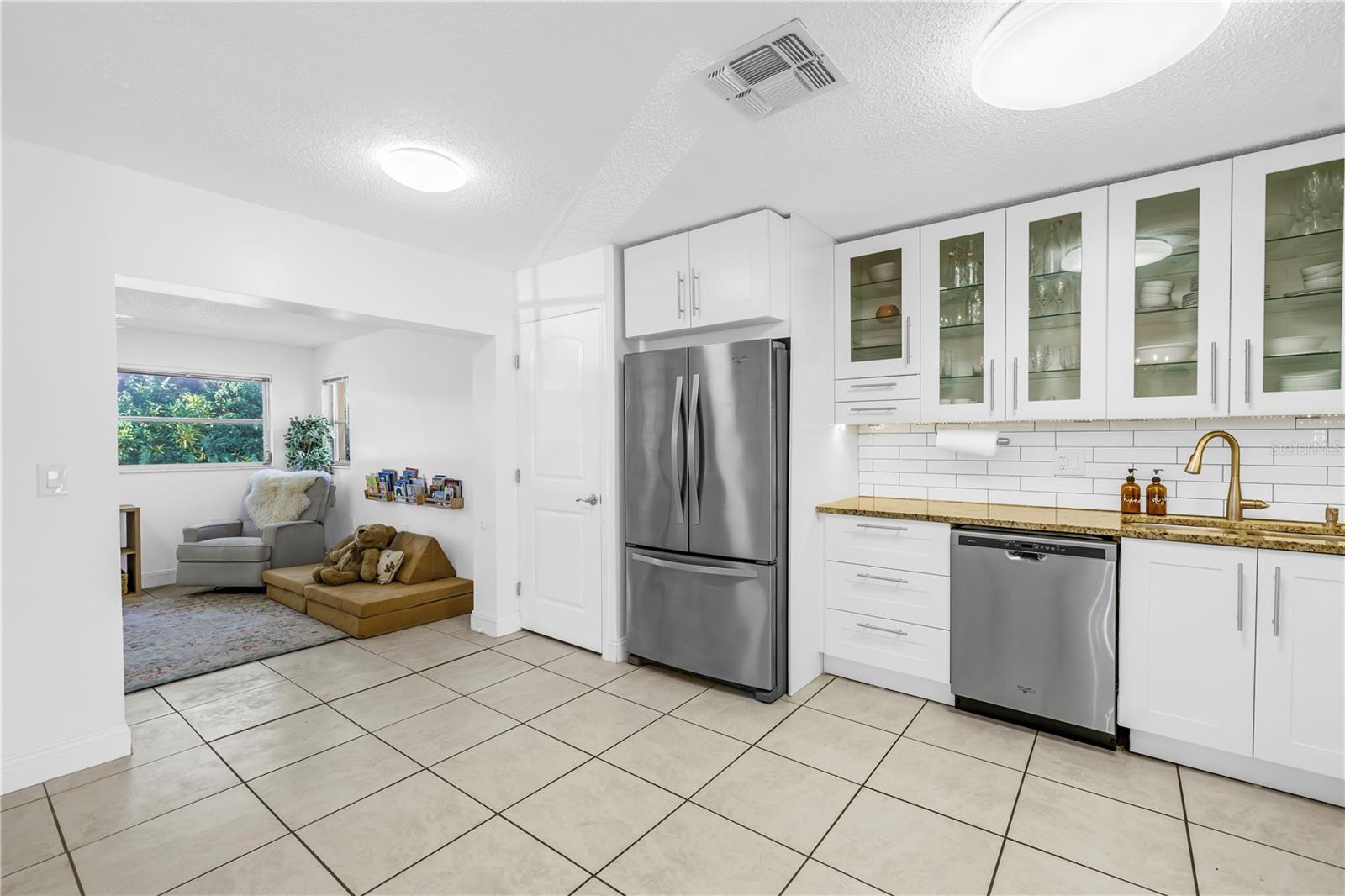 9858 83RD WAY, SEMINOLE, FL, 33777