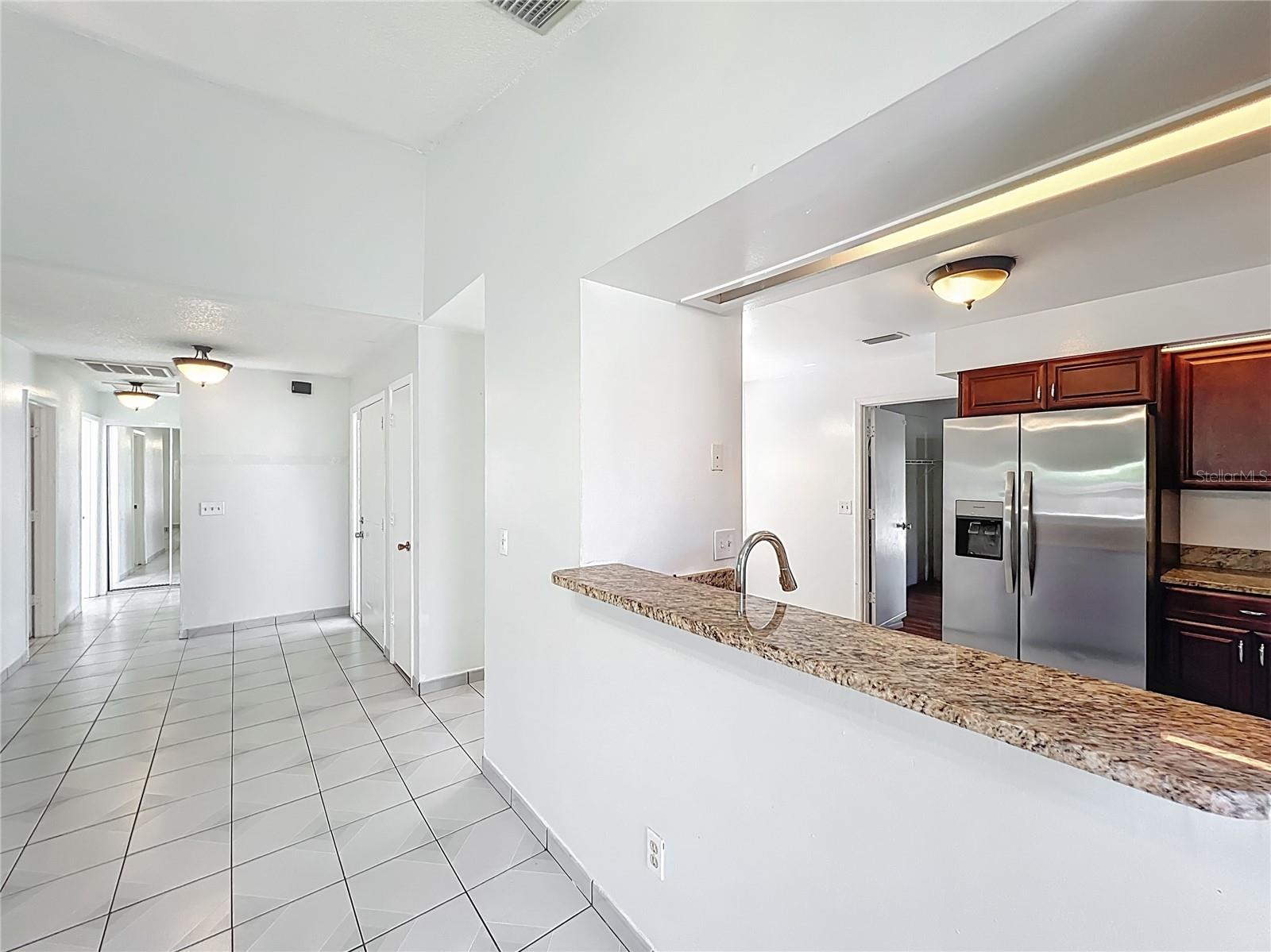 13131 LOS ANGELES WOODS LN LN, ORLANDO, FL, 32824