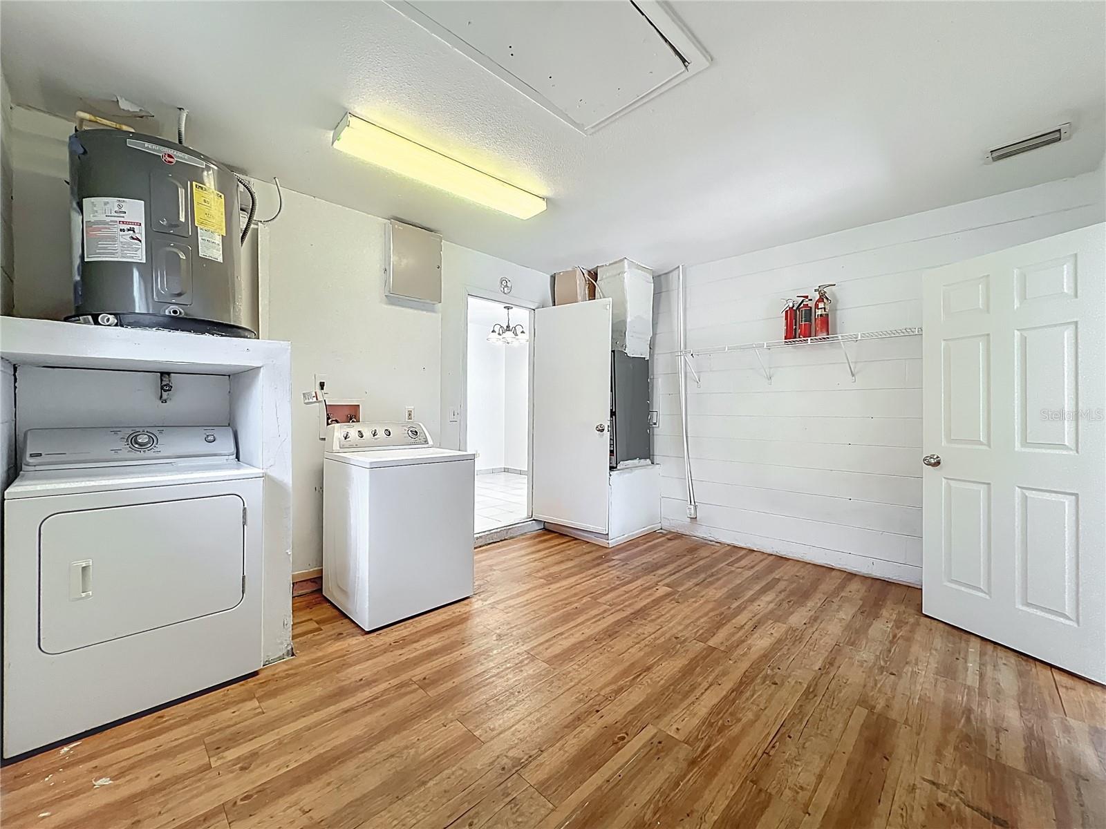 13131 LOS ANGELES WOODS LN LN, ORLANDO, FL, 32824