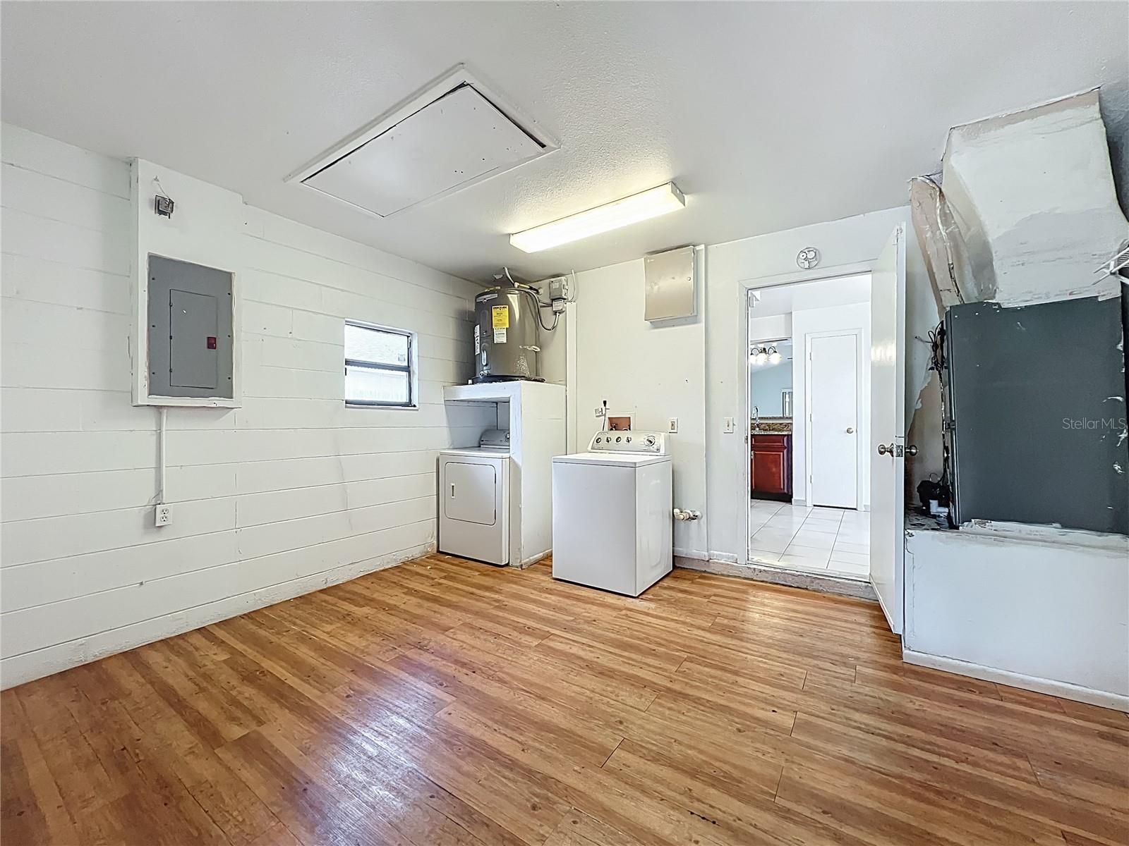 13131 LOS ANGELES WOODS LN LN, ORLANDO, FL, 32824