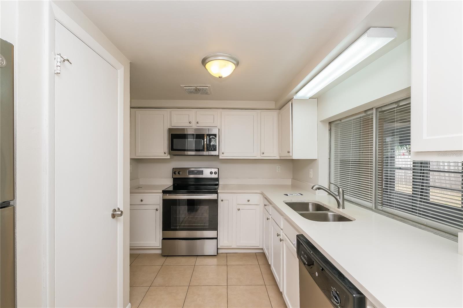 3205 MOOG RD, HOLIDAY, FL, 34691