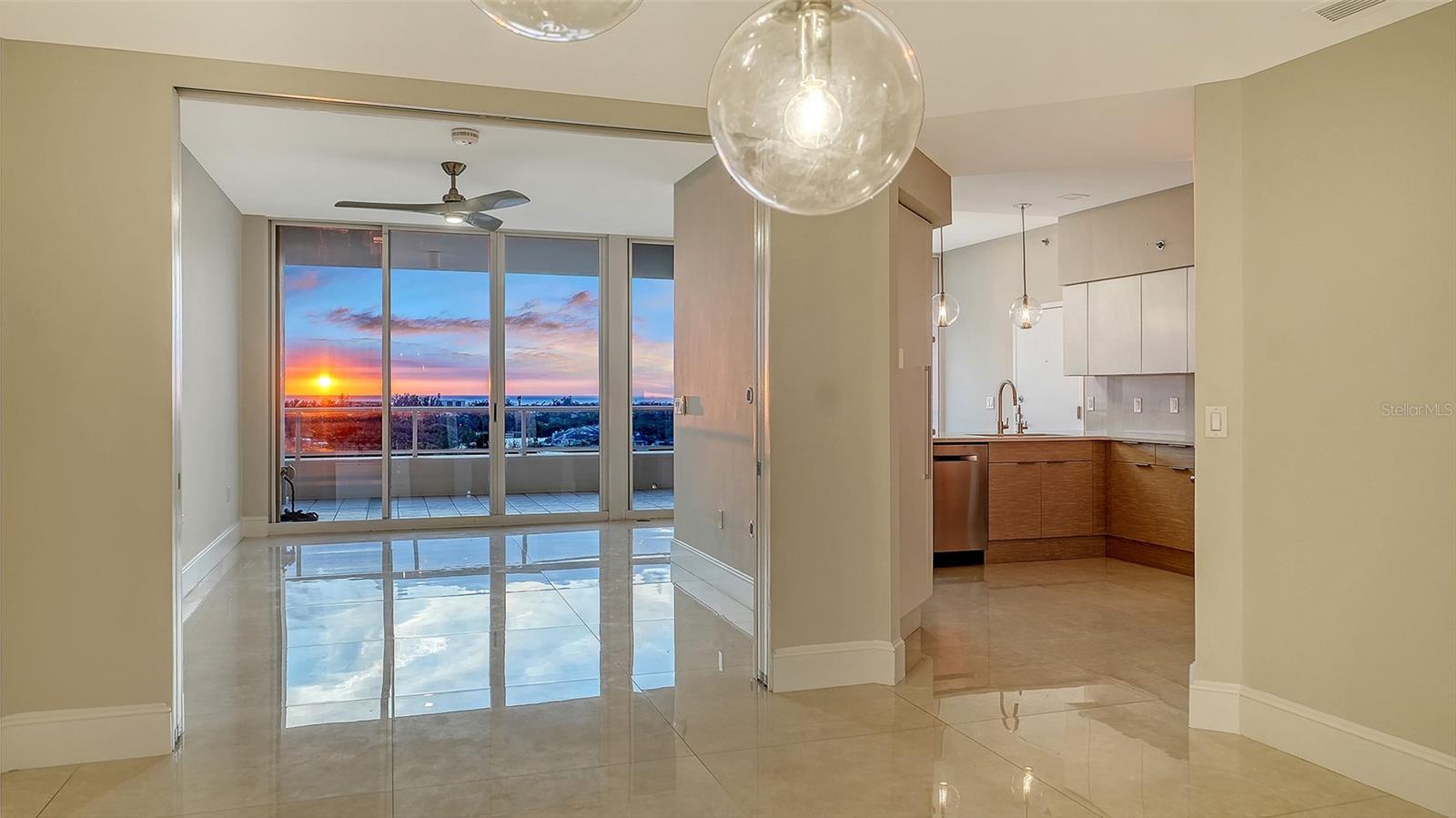 3040 GRAND BAY BLVD #283, LONGBOAT KEY, FL, 34228