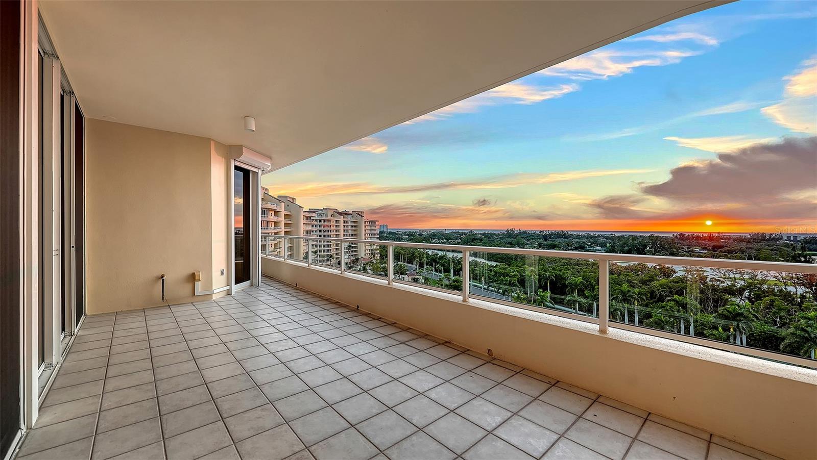 3040 GRAND BAY BLVD #283, LONGBOAT KEY, FL, 34228