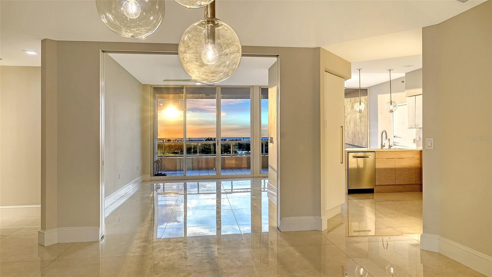 3040 GRAND BAY BLVD #283, LONGBOAT KEY, FL, 34228