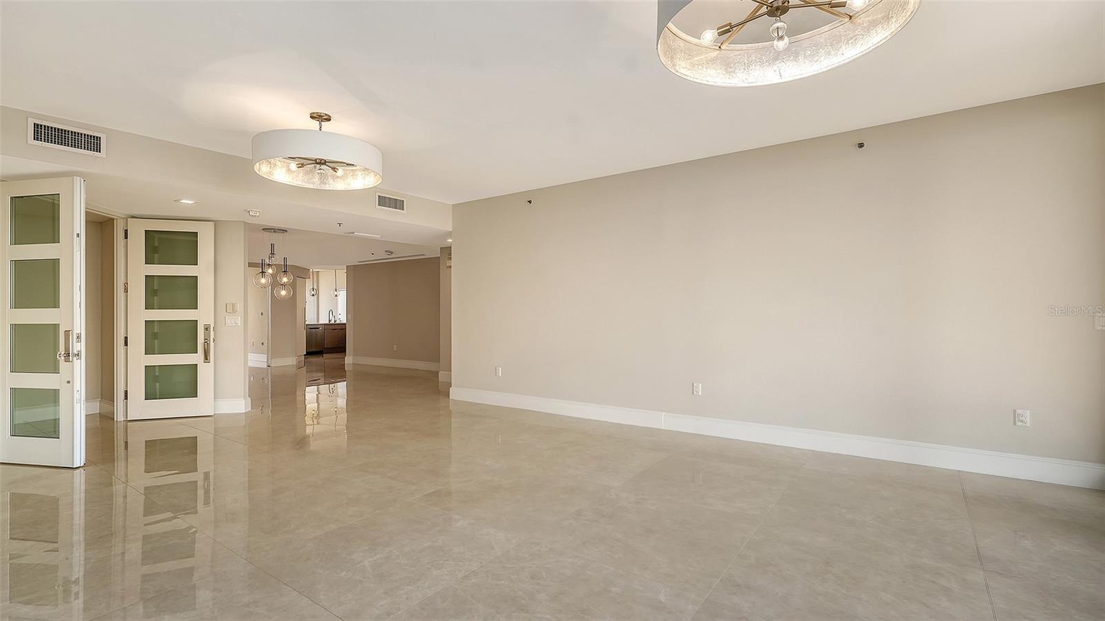 3040 GRAND BAY BLVD #283, LONGBOAT KEY, FL, 34228