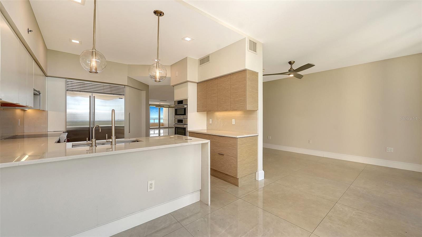 3040 GRAND BAY BLVD #283, LONGBOAT KEY, FL, 34228