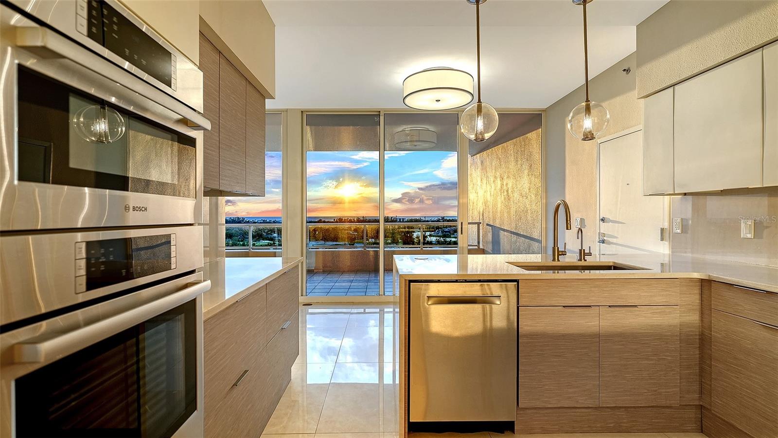 3040 GRAND BAY BLVD #283, LONGBOAT KEY, FL, 34228