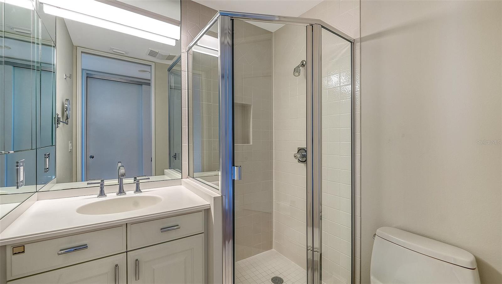 3040 GRAND BAY BLVD #283, LONGBOAT KEY, FL, 34228