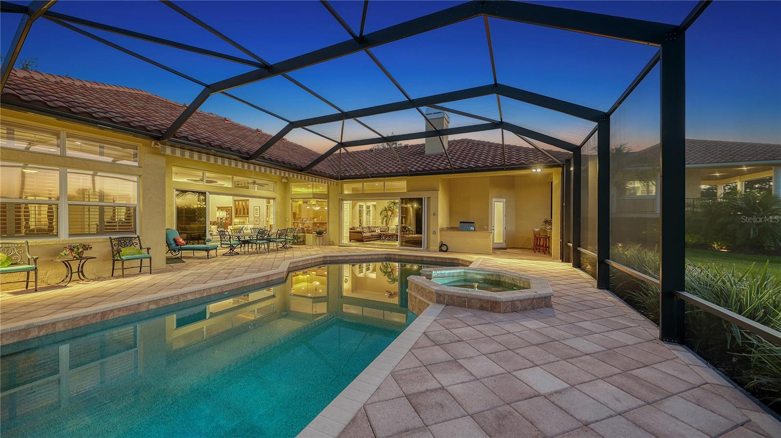 A4669348 Property Photo