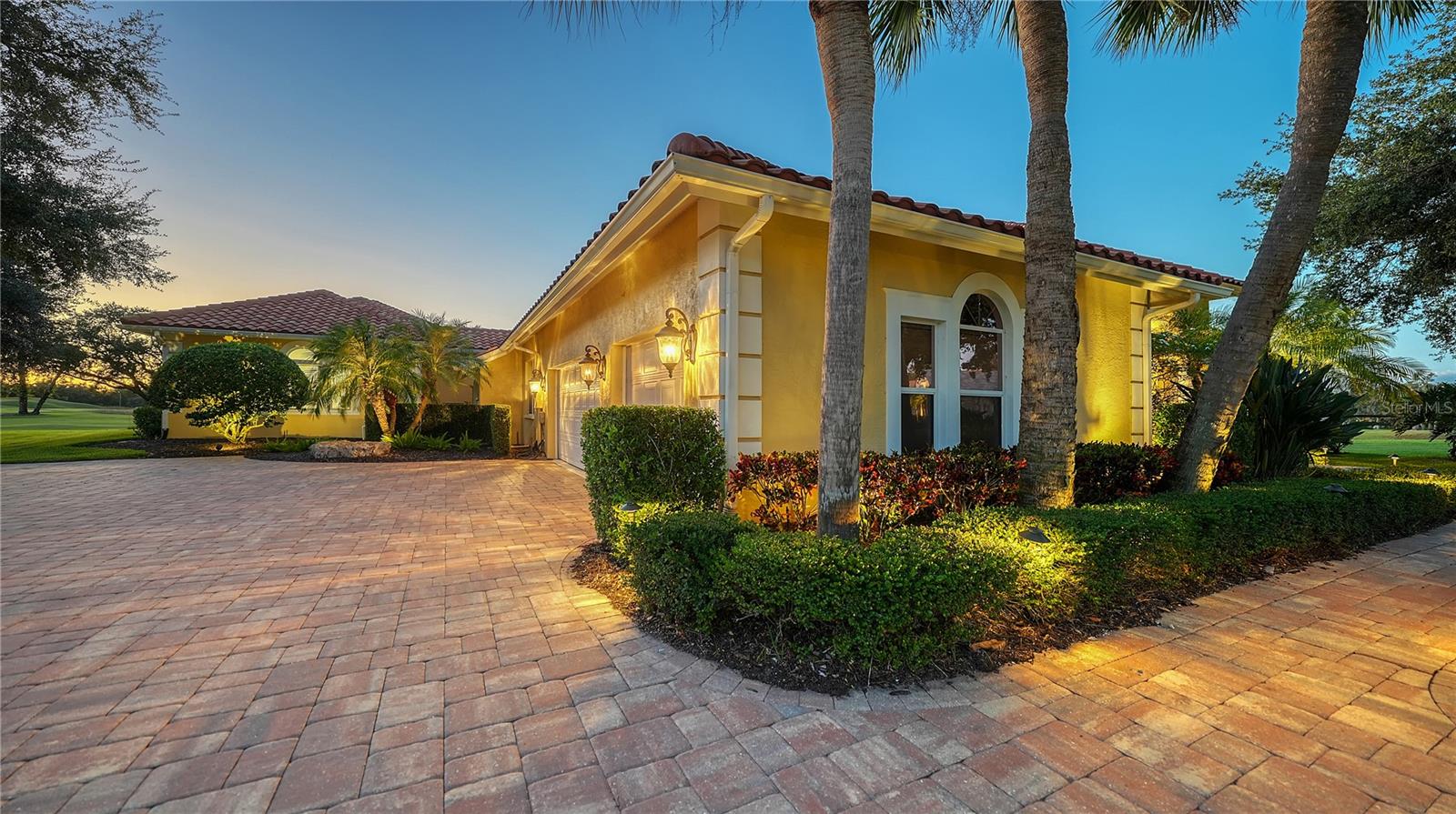 A4669348 Property Photo