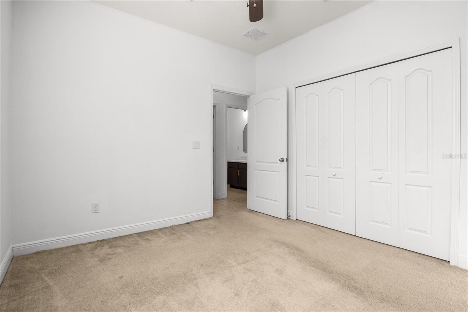 4056 SUNSET LAKE DR, LAKELAND, FL, 33810