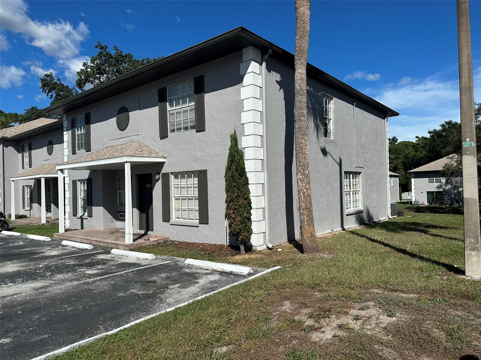 5112 SUNRIDGE PALMS DR, TAMPA, FL, 33617