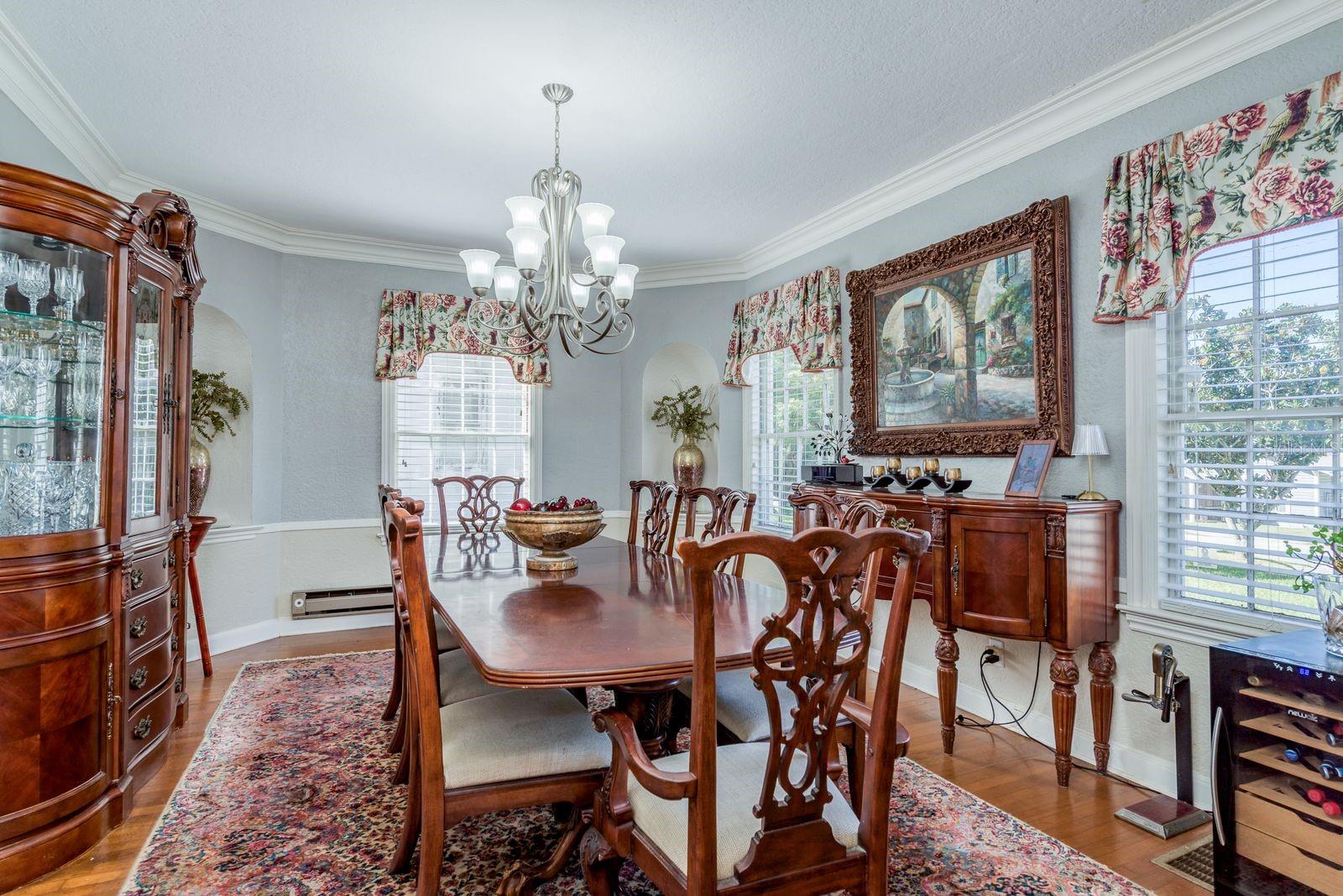 1111 W LINE ST, LEESBURG, FL, 34748