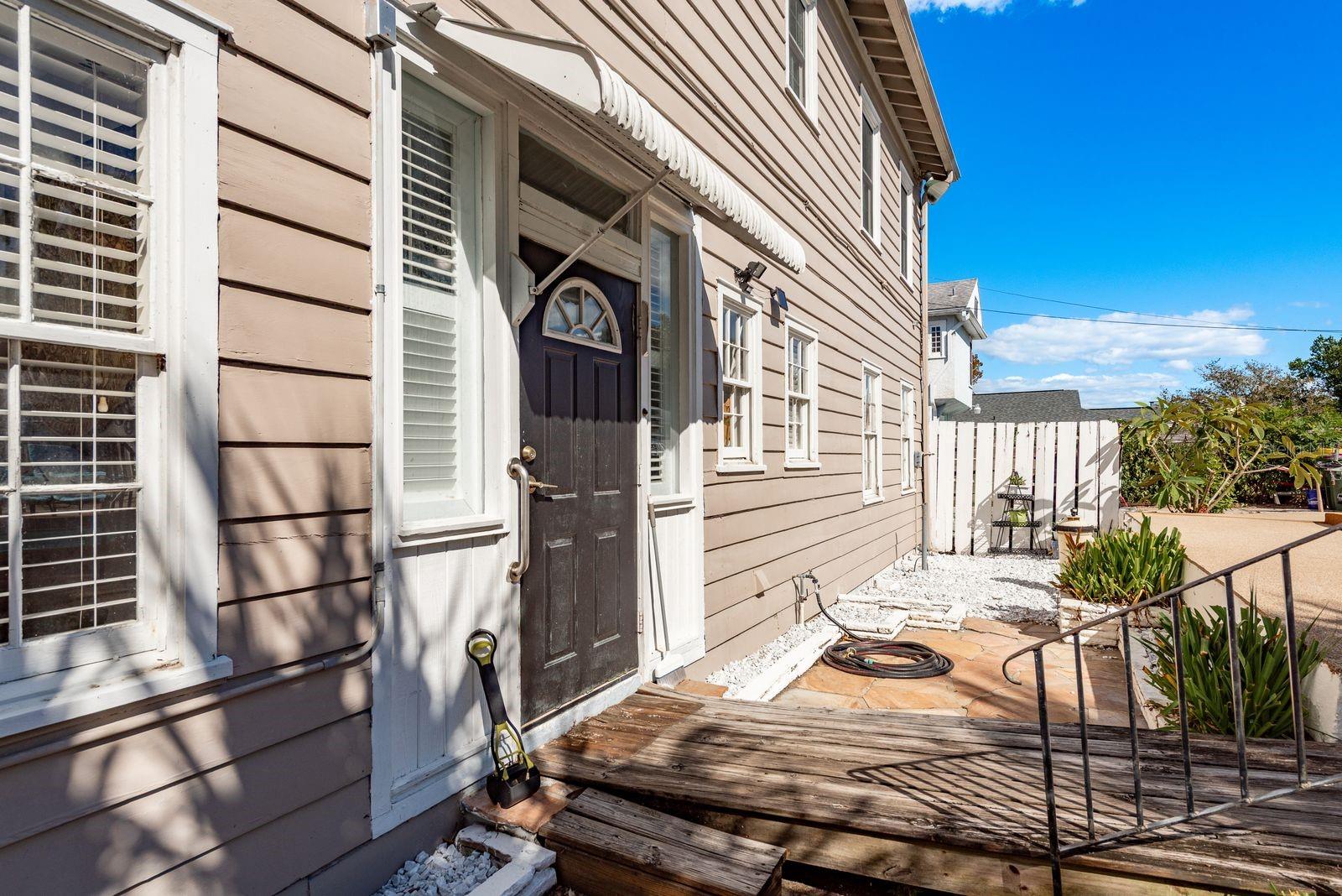 1111 W LINE ST, LEESBURG, FL, 34748