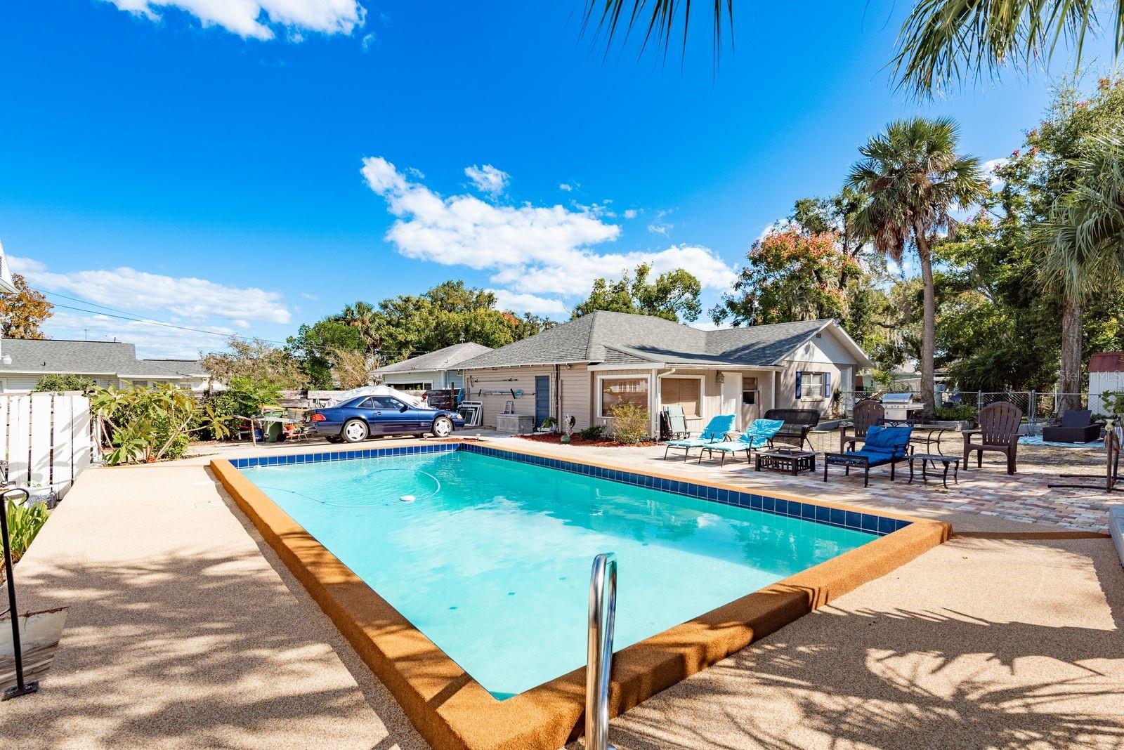 1111 W LINE ST, LEESBURG, FL, 34748