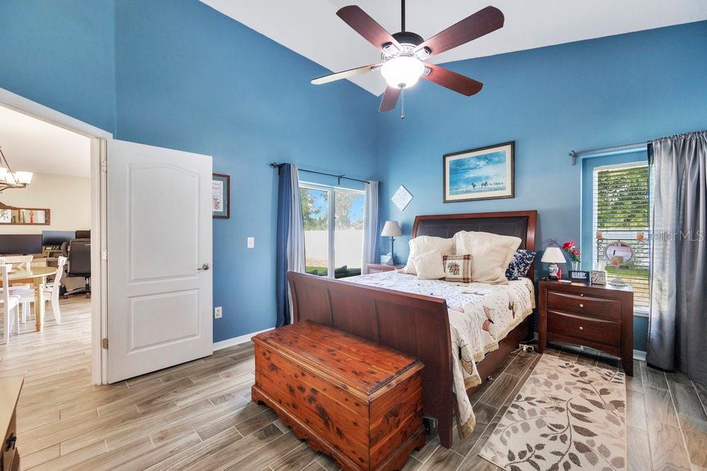 8218 CARRIAGE POINTE DR, GIBSONTON, FL, 33534