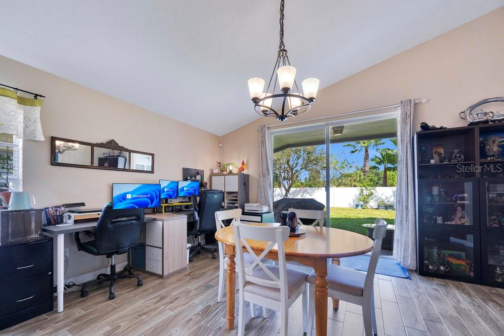 8218 CARRIAGE POINTE DR, GIBSONTON, FL, 33534