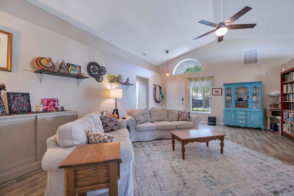 8218 CARRIAGE POINTE DR, GIBSONTON, FL, 33534