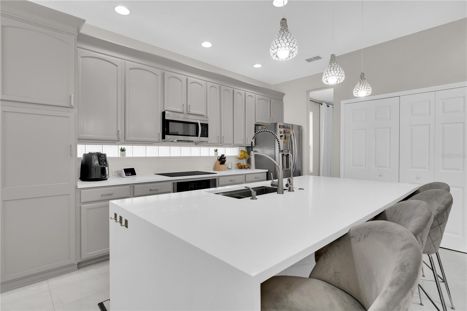 9827 PECKY CYPRESS WAY, ORLANDO, FL, 32836