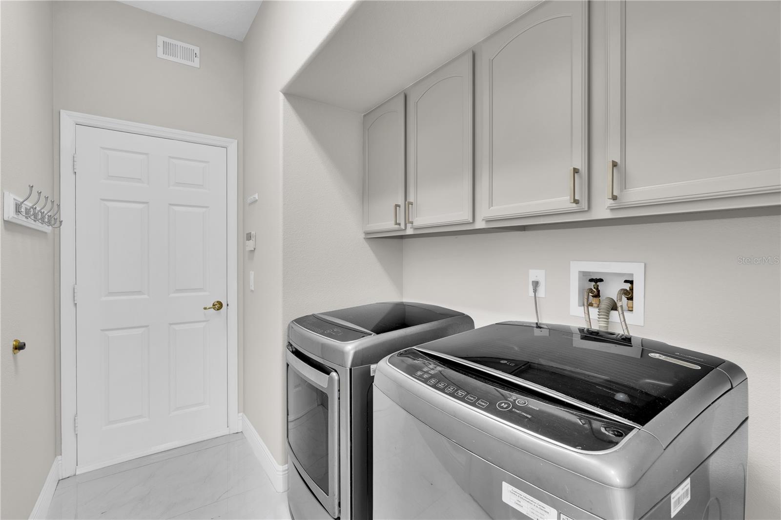 9827 PECKY CYPRESS WAY, ORLANDO, FL, 32836