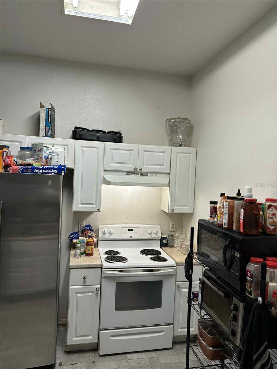 812 27TH ST E, BRADENTON, FL, 34208