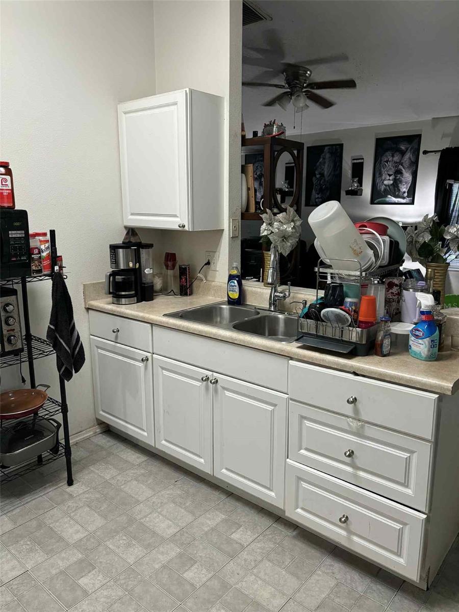 812 27TH ST E, BRADENTON, FL, 34208