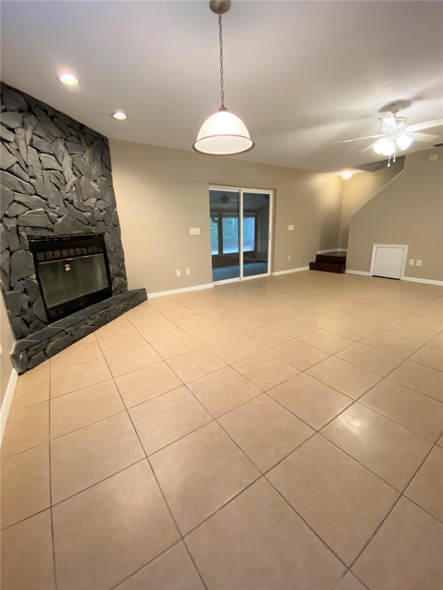 2431 NW 4TH TER, GAINESVILLE, FL, 32609