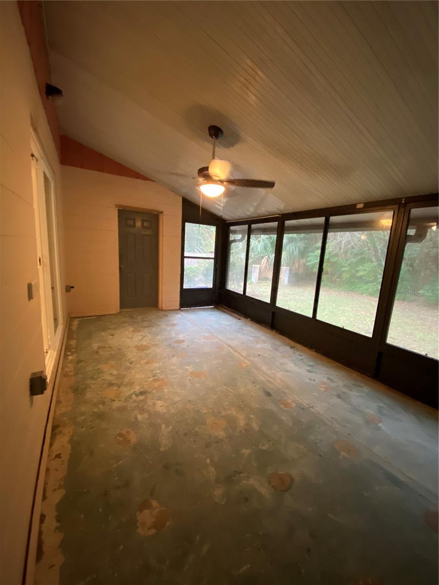 2431 NW 4TH TER, GAINESVILLE, FL, 32609