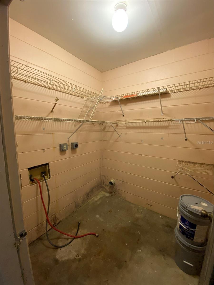 2431 NW 4TH TER, GAINESVILLE, FL, 32609