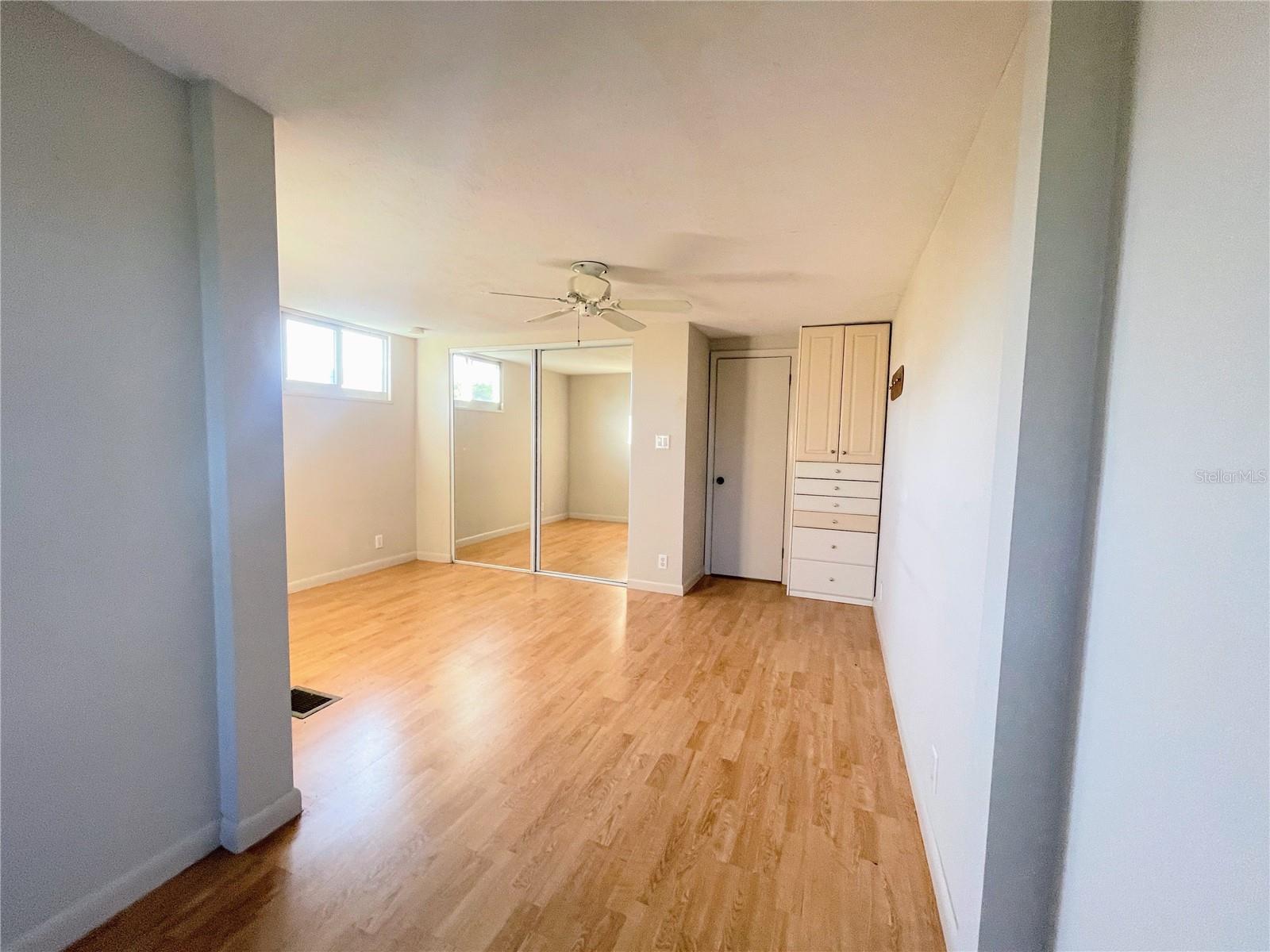 863 S GREEN CIR, VENICE, FL, 34285