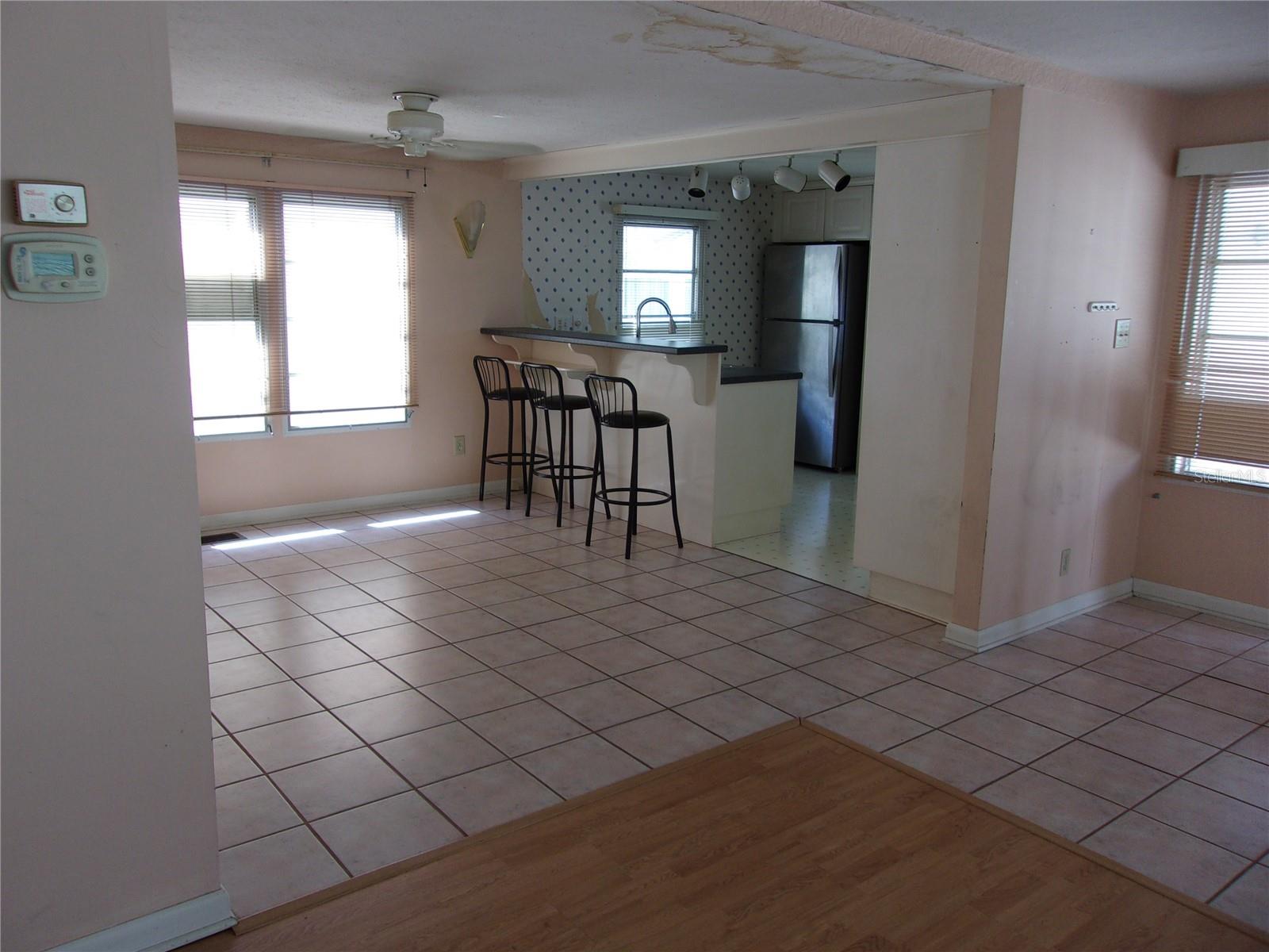 863 S GREEN CIR, VENICE, FL, 34285