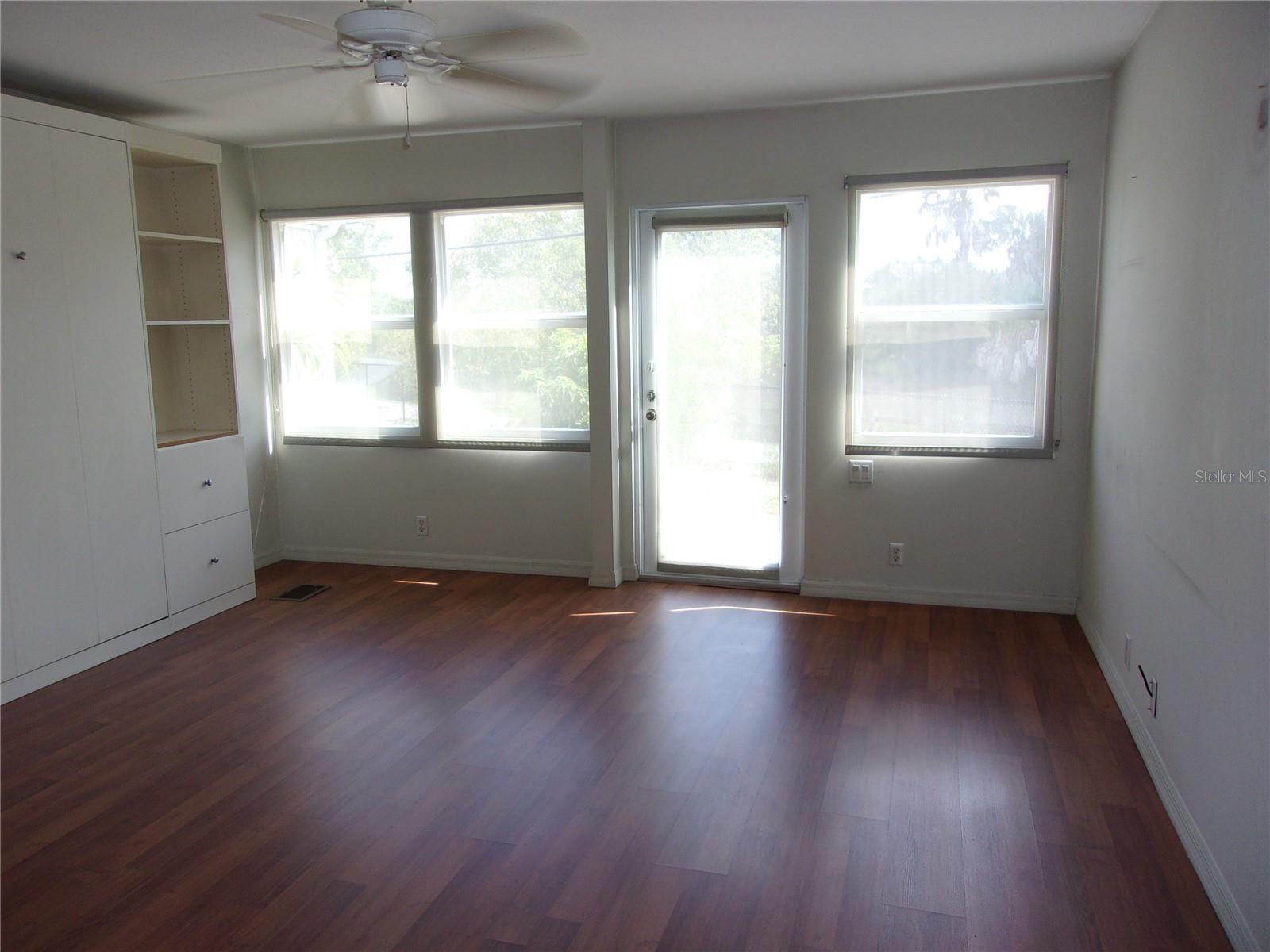 863 S GREEN CIR, VENICE, FL, 34285